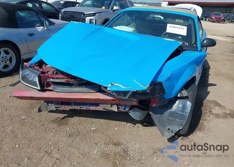 2000 Ford Mustang from USA, damaged, VIN 1FAFP4444YF186845